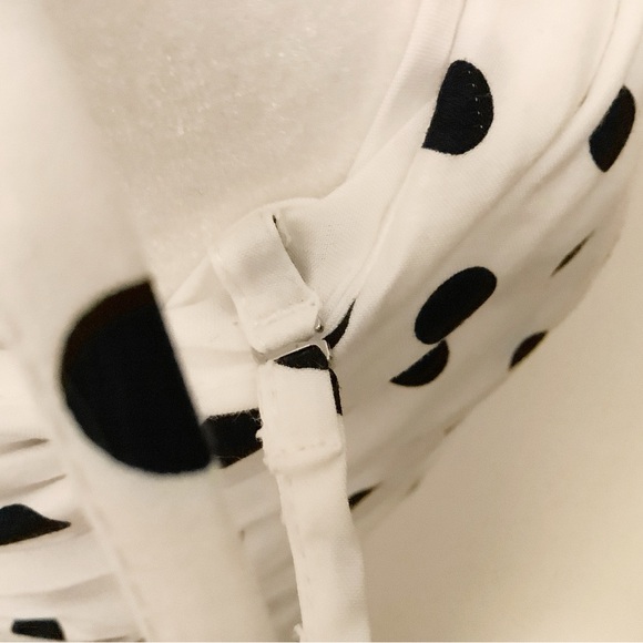 ✨ Reformation Rosie Polka Dot Top NWT - Picture 6 of 8